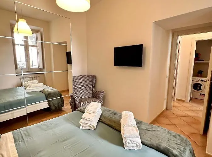 Al Centro Storico * ساليرنو